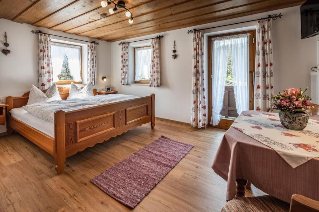 Gästehaus Untersulzberglehen Schönau am Königssee Exterior foto